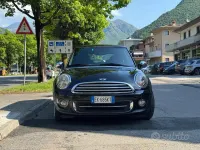 Usata Mini Cooper 122 CV (89 kW) 2011 Nero Utilitaria