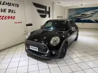 Usata Mini Cooper D 116 CV (85 kW) 2014 Nero Utilitaria
