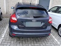 Usata Ford Focus 95 CV (69 kW) 2012 Grigio Berlina