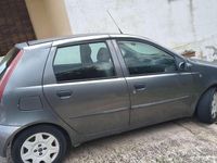 Usata Fiat Punto Active 69 CV (50 kW) 2004 Utilitaria