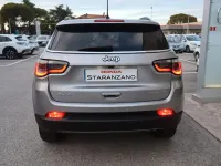 Usata Jeep Compass Limited 140 CV (102 kW) 2018 Argento SUV