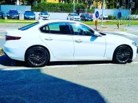 Usata Alfa Romeo Giulia Super 180 CV (132 kW) 2017 Bianco Berlina