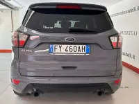 Usata Ford Kuga ST-Line 120 CV (88 kW) 2019 Grigio pastello SUV