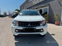 Usata Mitsubishi L200 154 CV (113 kW) 2019 Bianco Pick-up