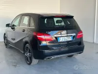 Usata Mercedes B160 Premium 90 CV (66 kW) 2017 Nero Utilitaria