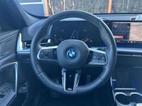 Usata BMW iX1 M Sport 150 kW (204 CV) 2024 Frozen pure grey metallizzato SUV