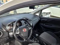 Usata Fiat Punto Easy 95 CV (69 kW) 2018 Bianco Utilitaria