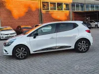 Usata Renault Clio 90 CV (66 kW) 2018 Bianco Utilitaria