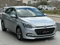 Usata Hyundai i20 Style 84 CV (61 kW) 2016 Grigio Berlina