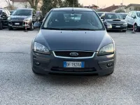 Usata Ford C-MAX Ghia 90 CV (66 kW) 2007 Nero Monovolume
