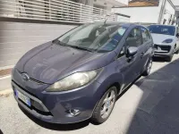 Usata Ford Fiesta Titanium 95 CV (69 kW) 2012 Grigio Berlina