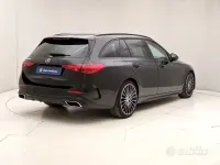 Usata Mercedes C300e Premium Plus 265 CV (194 kW) 2022 Nero Station wagon