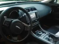 Usata Jaguar XE 180 CV (132 kW) 2016 Bianco Berlina