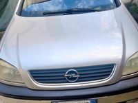 Usata Opel Zafira 101 CV (74 kW) 2002 Grigio Monovolume