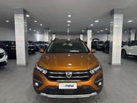Usata Dacia Sandero Comfort 101 CV (74 kW) 2022 Bronzo Berlina