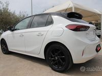Usata Opel Corsa Design & Tech 100 CV (73 kW) 2022 Bianco Utilitaria