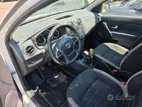 Usata Dacia Sandero Stepway 90 CV (66 kW) 2018 Bianco Berlina