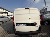 Usata Opel Combo 120 CV (88 kW) 2014 Bianco Monovolume