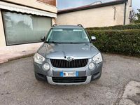 Usata Skoda Yeti Adventure 140 CV (102 kW) 2011 Grigio SUV
