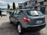 Usata Nissan Qashqai Acenta 115 CV (84 kW) 2010 Grigio SUV