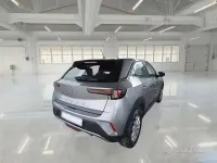 Usata Opel Mokka Edition 110 CV (80 kW) 2023 Grigio SUV