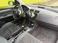 Usata Suzuki Swift 92 CV (67 kW) 2006 Grigio Utilitaria