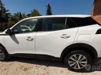 Usata Peugeot 2008 Active 101 CV (74 kW) 2020 Bianco SUV