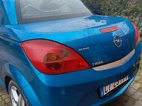 Usata Opel Tigra 2005 Blu Cabrio