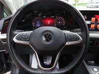 Usata VW Golf VIII Life 110 CV (80 kW) 2022 Grigio urano Berlina