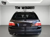 Usata BMW 520 178 CV (130 kW) 2010 Nero Station wagon