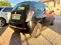 Usata Lancia Ypsilon 60 CV (44 kW) 2010 Nero Utilitaria