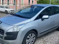 Usata Peugeot 3008 109 CV (80 kW) 2009 Grigio Station wagon