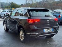 Usata VW T-Roc Business 120 CV (88 kW) 2020 Grigio SUV