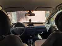 Usata Opel Corsa Comfort 75 CV (55 kW) 2002 Berlina