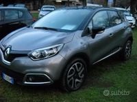 Usata Renault Captur 90 CV (66 kW) 2013 Grigio SUV