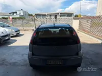 Używany Opel Corsa 60 KM (44 kW) 2006 Szary Hatchback