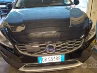 Usata Volvo V60 CC 150 CV (110 kW) 2024 Nero Station wagon