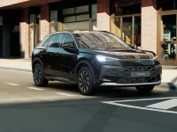 Nuova VW T-Roc Life 150 CV (110 kW) 2026 Grenadill black metallizzato SUV