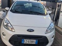 Usata Ford Ka 67 CV (49 kW) 2015 Bianco Berlina