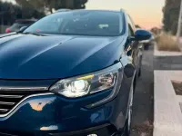Usata Renault Mégane GrandTour 110 CV (80 kW) 2016 Bluazzurro Station wagon