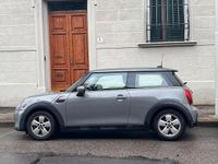 Usata Mini ONE 75 CV (55 kW) 2022 Grigio Utilitaria
