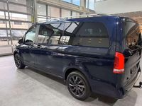 Usata Mercedes V220 163 CV (119 kW) 2016 Blu/azzurro Monovolume