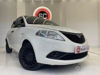 Usata Lancia Ypsilon Silver 69 CV (50 kW) 2020 Bianco Utilitaria