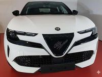 Nuova Alfa Romeo GT Junior 145 CV (106 kW) 2025 Bianco con tetto nero Berlina
