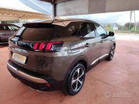 Usata Peugeot 3008 Allure 131 CV (96 kW) 2018 Verde SUV