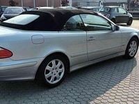 Usata Mercedes CLK200 Elegance 163 CV (119 kW) 2003 Grigio Cabrio