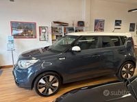 Usata Kia Soul 2016 Grigio SUV