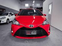 Usata Toyota Yaris Active 72 CV (52 kW) 2019 Rosso Berlina