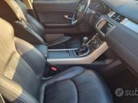 Usata Land Rover Range Rover evoque 150 CV (110 kW) 2015 Grigio SUV