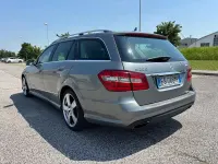 Usata Mercedes E220 Executive 170 CV (125 kW) 2013 Grigio Station wagon
